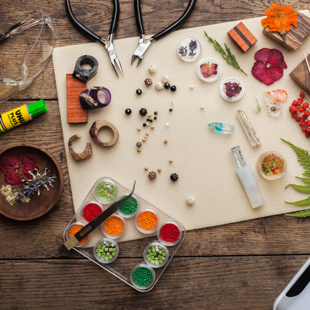 making jewelry at home