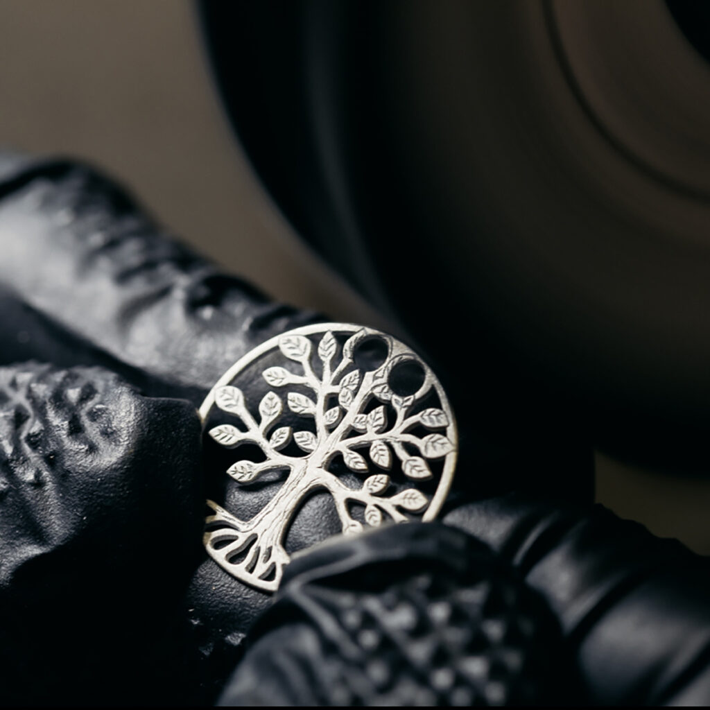 jewellery design at home