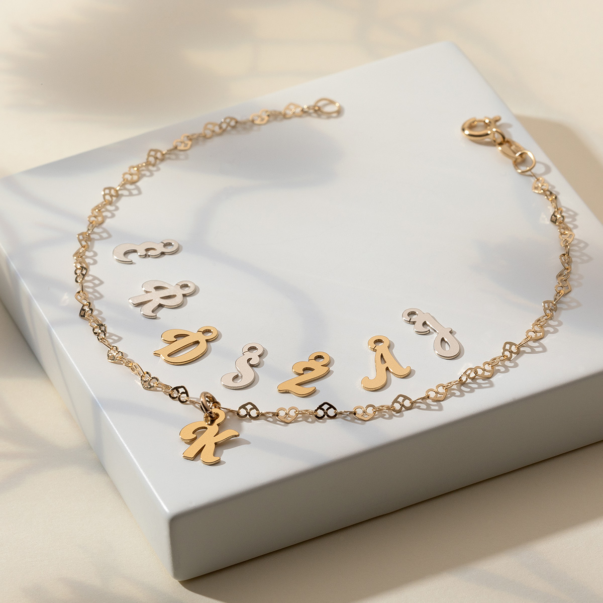 bracelet and necklace chains