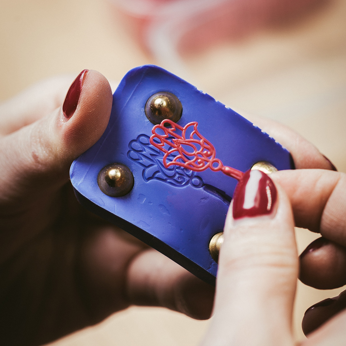 retail jeweller